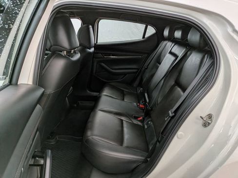 Used 2021 MAZDA MAZDA3 s image 17