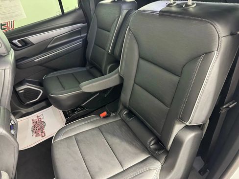 Used 2025 Buick Enclave Sport Touring w/ Super Cruise Package image 33