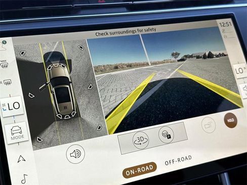 New 2025 Land Rover Range Rover Long Wheelbase SE image 26