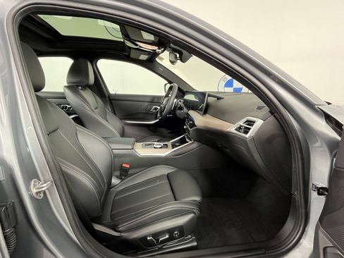 Certified 2025 BMW 330i xDrive Sedan w/ Convenience Package image 24