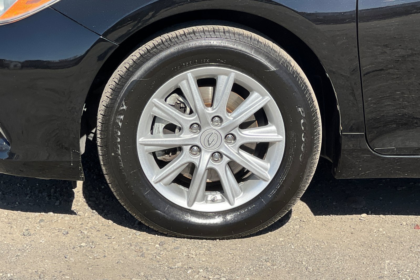 Used 2016 Toyota Camry LE FWD image 24