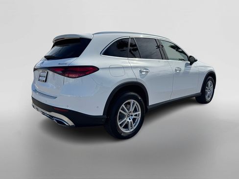 Certified 2026 Mercedes-Benz GLC 300 4MATIC image 5