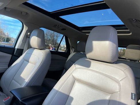 Certified 2023 Ford Explorer XLT w/ Equipment Group 202A image 17