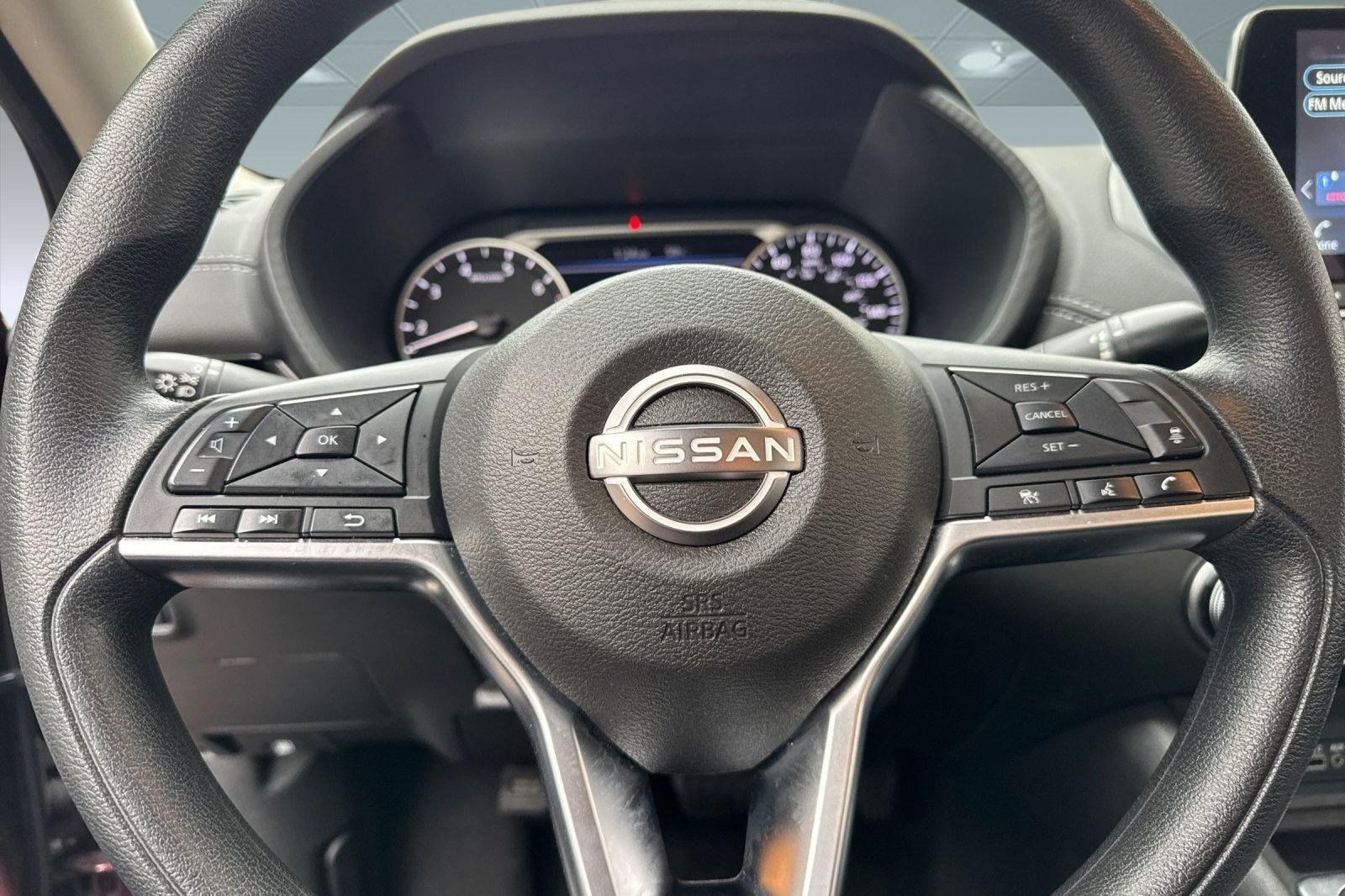 Used 2024 Nissan Sentra SV FWD image 10