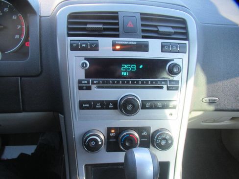 Used 2008 Chevrolet Equinox LS image 16