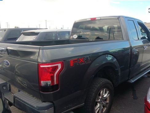 Used 2017 Ford F150 XLT w/ Equipment Group 302A Luxury AWD/4WD image 3