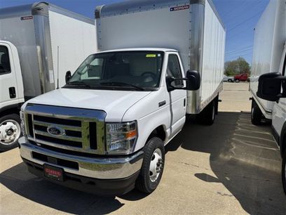New 2025 Ford E-350 and Econoline 350 Super Duty w/ Driver's Safety Package