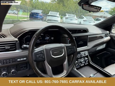 Used 2022 GMC Yukon Denali w/ Denali Ultimate Package AWD/4WD image 27