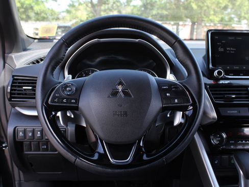 Used 2025 Mitsubishi Eclipse Cross SEL AWD/4WD image 12