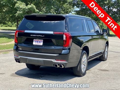 Certified 2025 GMC Yukon XL Denali image 7