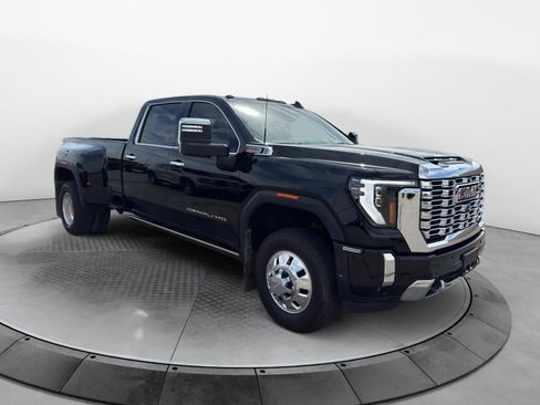 Certified 2025 GMC Sierra 3500 Denali w/ Denali Reserve Package AWD/4WD image 7