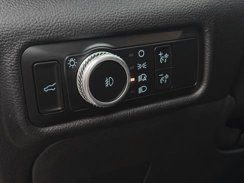 Certified 2023 Ford Explorer Limited w/ Equipment Group 301A image 15