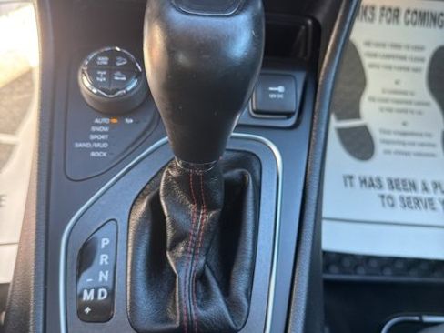 Used 2021 Jeep Cherokee Trailhawk w/ Trailer Tow Group image 21