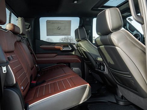 New 2026 GMC Sierra 1500 Denali Ultimate AWD/4WD image 11