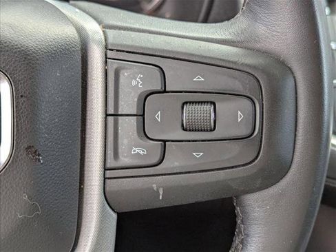 Used 2021 GMC Yukon XL SLE image 13