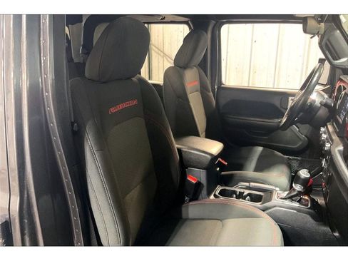 Used 2021 Jeep Gladiator Rubicon w/ Cold Weather Group image 8