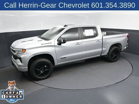 Used 2022 Chevrolet Silverado 1500 RST w/ Convenience Package II AWD/4WD image 30
