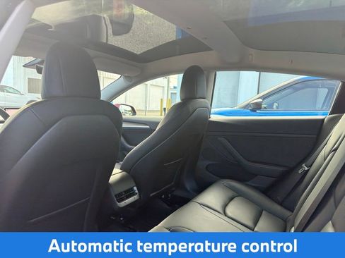Used 2022 Tesla Model 3 Long Range AWD/4WD image 14