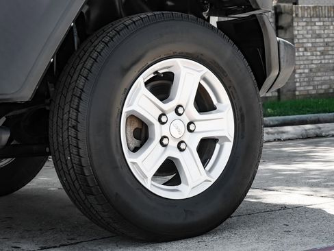 Used 2022 Jeep Wrangler Unlimited Sport image 66