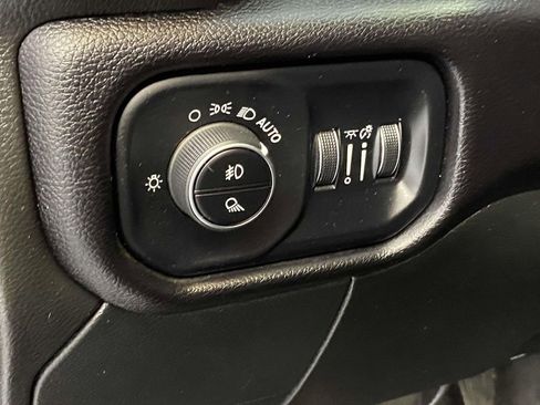 Used 2024 RAM 2500 Laramie image 22