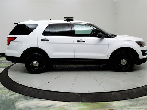 Used 2017 Ford Explorer 4WD Police Interceptor image 4