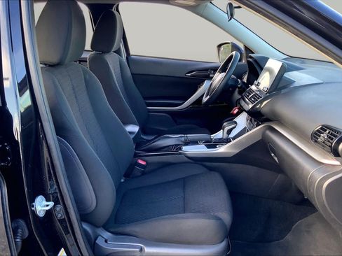 Used 2022 Mitsubishi Eclipse Cross LE AWD/4WD image 9