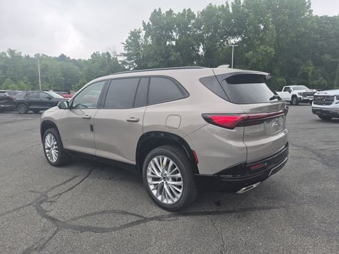 Used 2026 Buick Enclave Sport Touring w/ Power Package AWD/4WD image 38