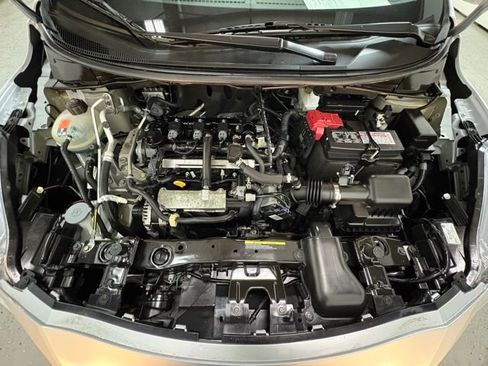 Used 2023 Nissan Versa SV image 13