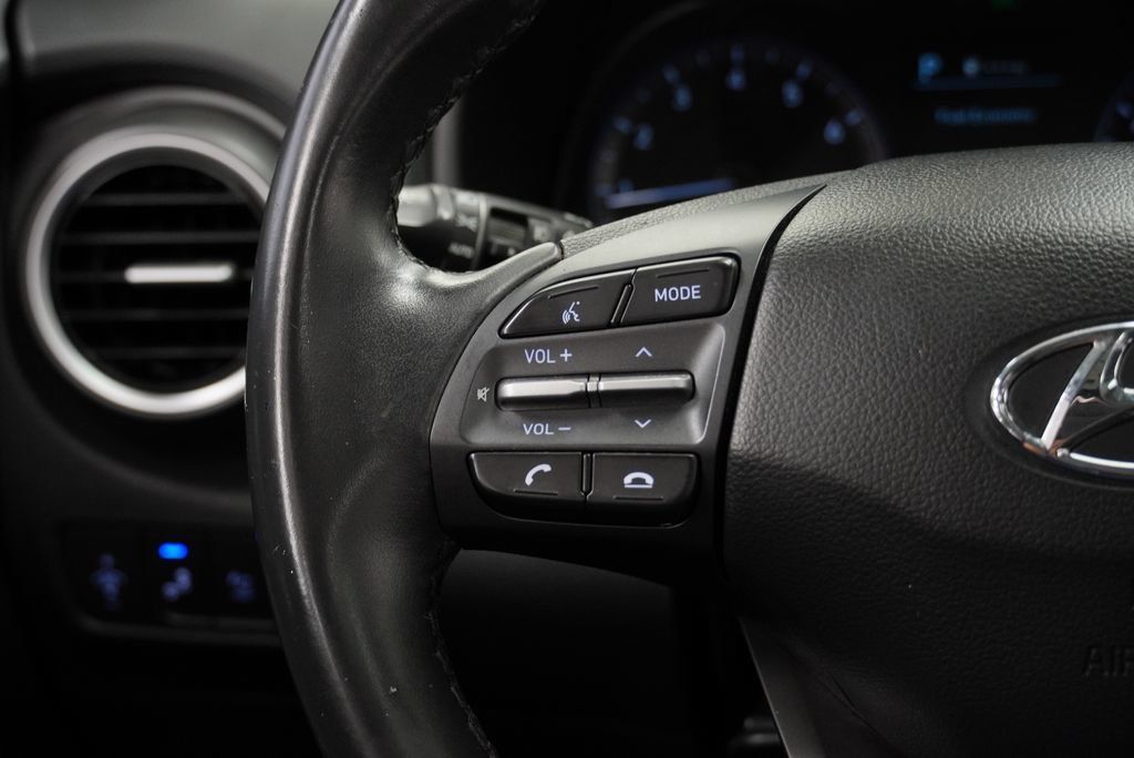 Used 2019 Hyundai Kona Ultimate FWD image 34
