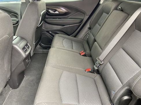 Used 2024 GMC Terrain SLE w/ Driver Convenience Package image 20