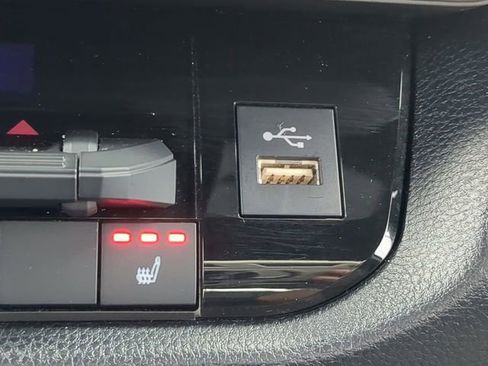 Used 2025 Toyota Tundra SR5 w/ SR5 Premium Package image 25