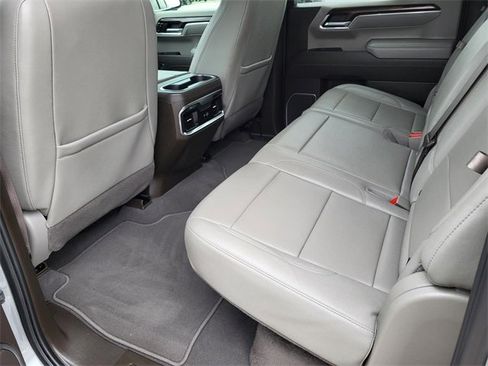 Used 2025 GMC Sierra 1500 SLT w/ SLT Convenience Package image 15