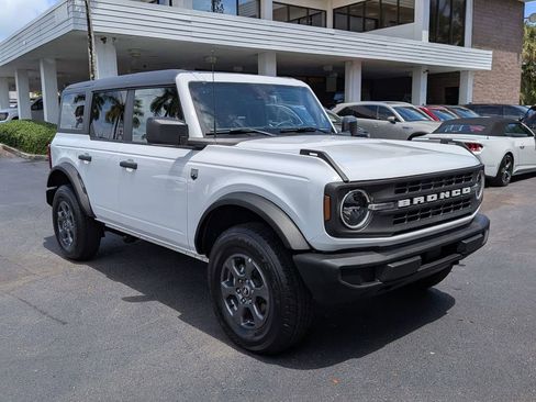 Used 2025 Ford Bronco Big Bend image 3