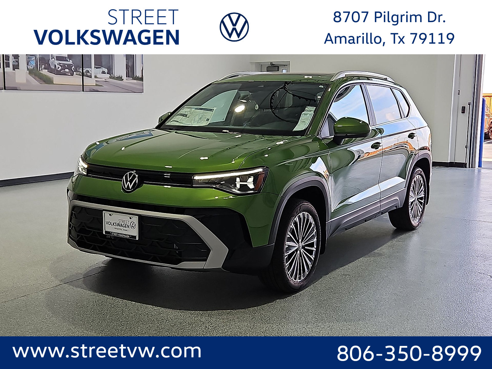 New 2027 Volkswagen Taos SE FWD image 1