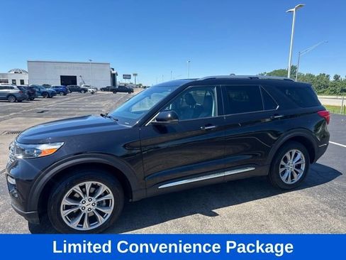 Used 2023 Ford Explorer Limited w/ Equipment Group 301A AWD/4WD image 4