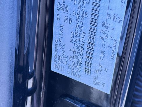 Used 2024 Ford F150 XLT w/ Mobile Office Package image 28