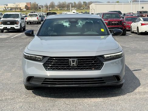 Used 2024 Honda Accord Sport image 10