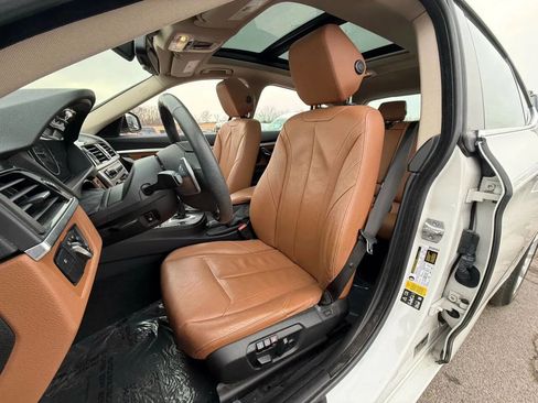 Used 2015 BMW 328i Gran Turismo xDrive image 15