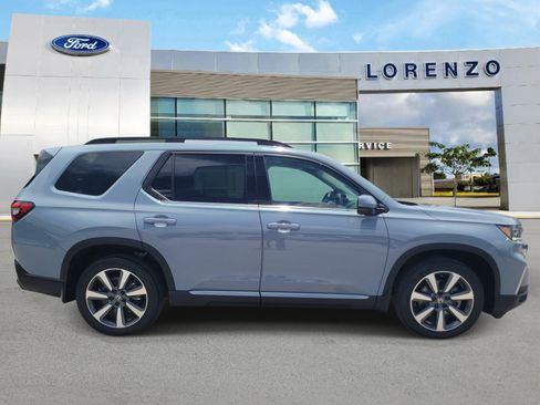 Used 2024 Honda Pilot Elite image 4