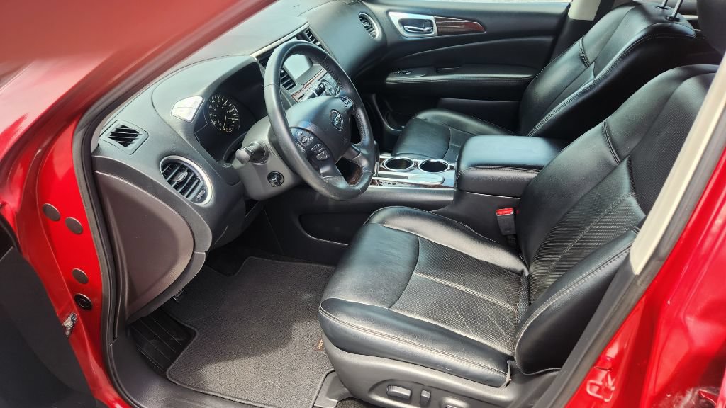 Used 2016 Nissan Pathfinder Platinum FWD image 15