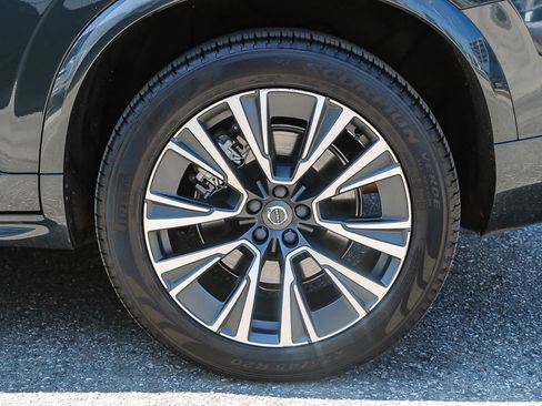 Used 2022 Volvo XC90 T8 Inscription Expression w/ Advanced Package image 10