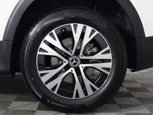 New 2026 Mercedes-Benz GLB 250 image 10