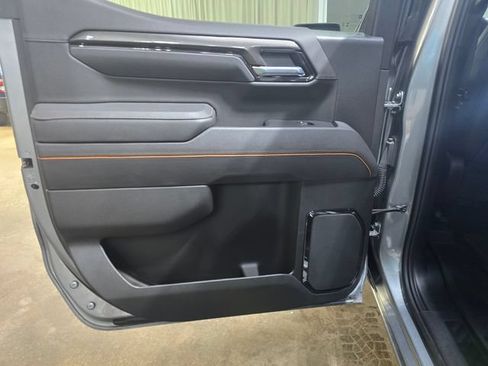Used 2025 GMC Sierra 1500 AT4 AWD/4WD image 23