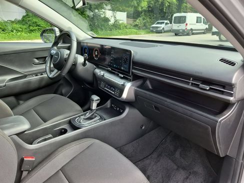 Used 2024 Hyundai Kona SEL AWD/4WD image 23