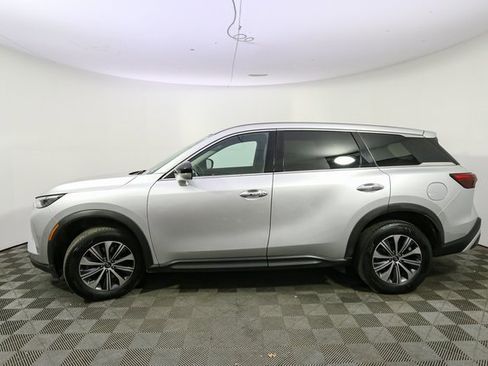Used 2023 INFINITI QX60 Pure image 6