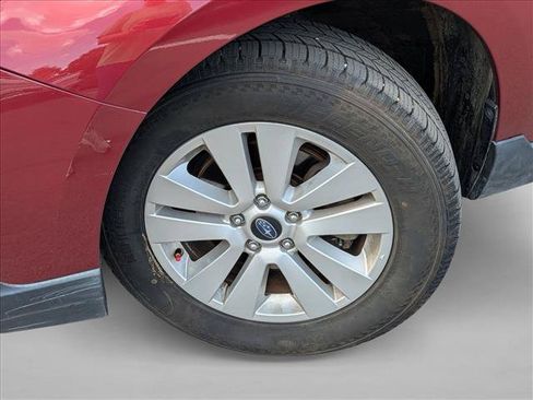 Used 2019 Subaru Outback 2.5i AWD/4WD image 10
