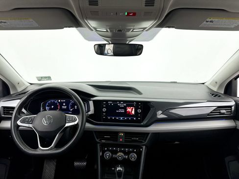 Used 2022 Volkswagen Taos SEL w/ Panoramic Sunroof Package FWD image 19