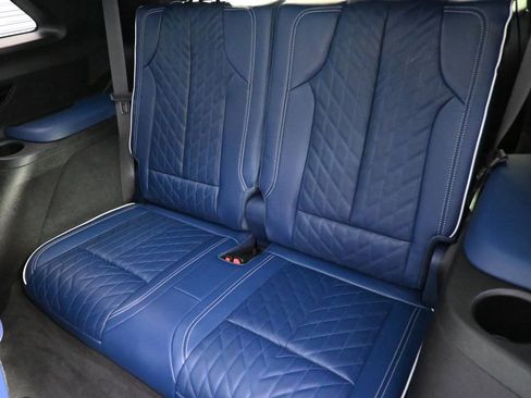 New 2026 Cadillac Vistiq Premium Luxury w/ LPO, Floor Liner Package AWD/4WD image 22