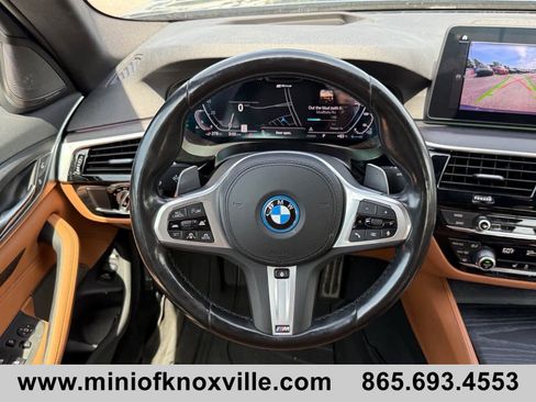 Used 2023 BMW 530e xDrive w/ Premium Package AWD/4WD image 16