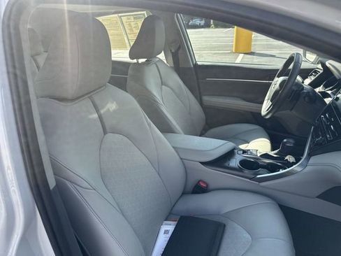 Certified 2022 Toyota Camry XSE w/ Cold Weather Package FWD image 28